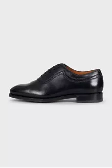 Men's shoes with perforated leather