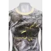 Slim-fitting grey printed t-shirt
