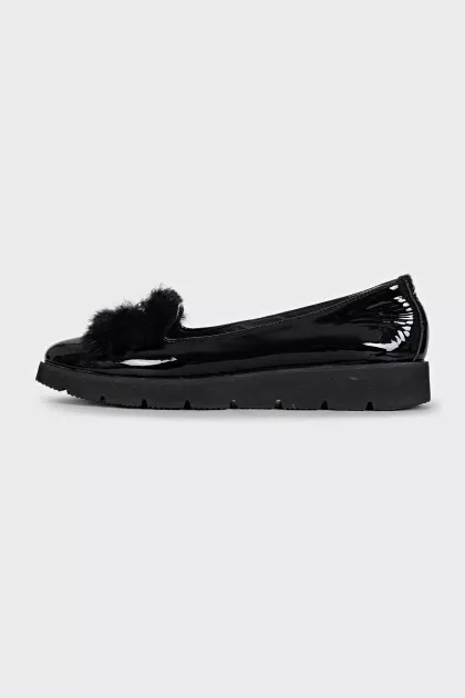 Patent black leather ballet flats