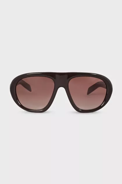 Brown sunglasses with logo
