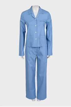 Голубой костюм с рубашкой и брюками