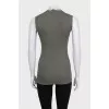 Fitted top decorated with beads