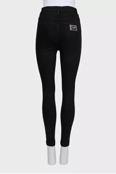 Черные джинсы skinny fit на высокой посадке