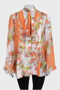 Loose floral print blouse with ties