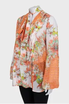 Loose floral print blouse with ties