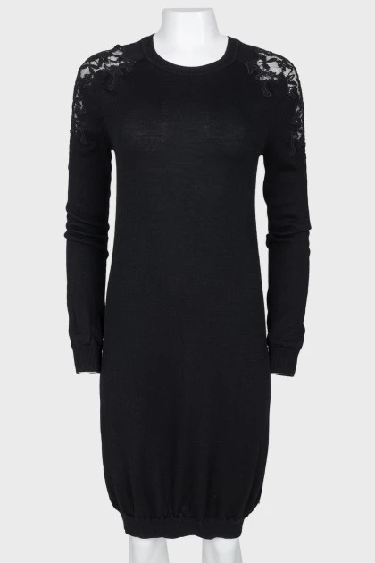 Black dress with lace on the sleeves