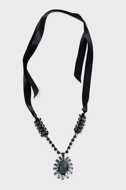 Crystal embellished choker necklace with ties