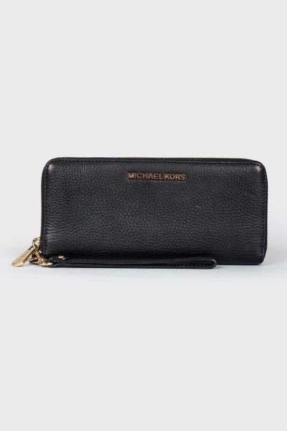Black leather wallet with lightning
