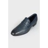Blue men's punch shoes