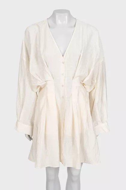 Fitted button-down dress with wide sleeves