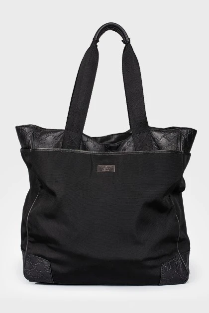 Black shopping bag