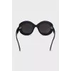 Grand sunglasses with a round frame