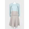 Blue dress with gray zipper bassline