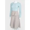 Blue dress with gray zipper bassline