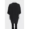 Серая oversize футболка со стразами