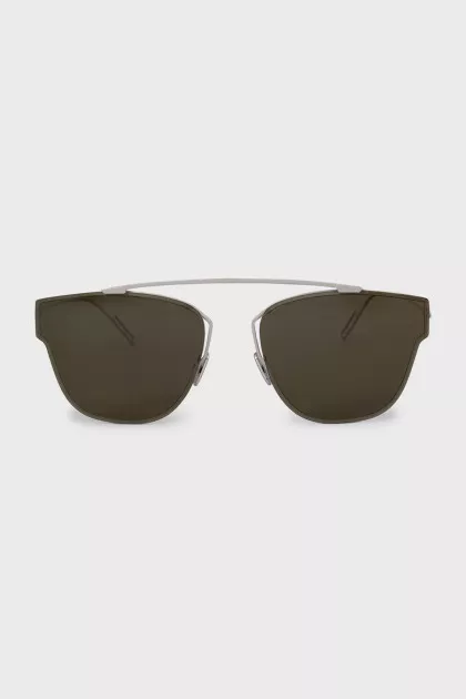 Men's gray sunglasses with green lens