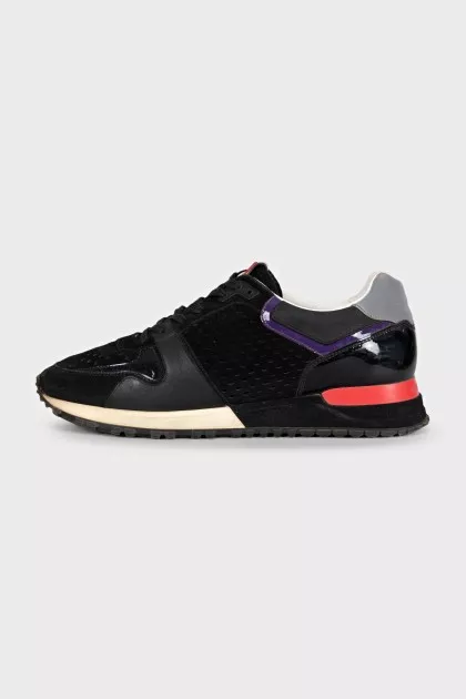 Combined sneakers with perforations