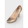Metallic leather heels 