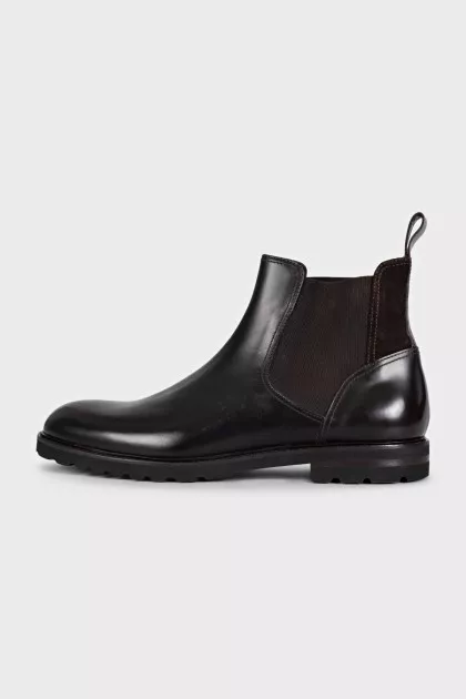 Men's leather boots with suede inserts