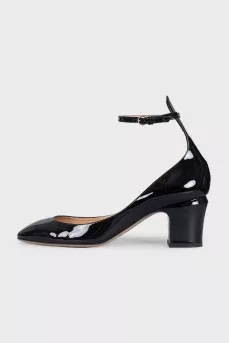 Tan-Go black leather shoes