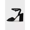 Fabric sandals with a patterned heel