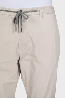 Men's straight-leg trousers with pockets