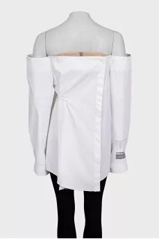 White shirt with a corset