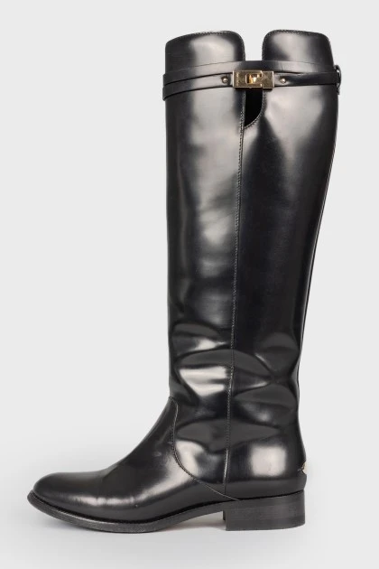 Black gold hardware boots