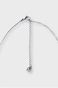 Flower-shaped crystal pendant