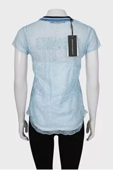 Blue T-shirt with embroidered tag