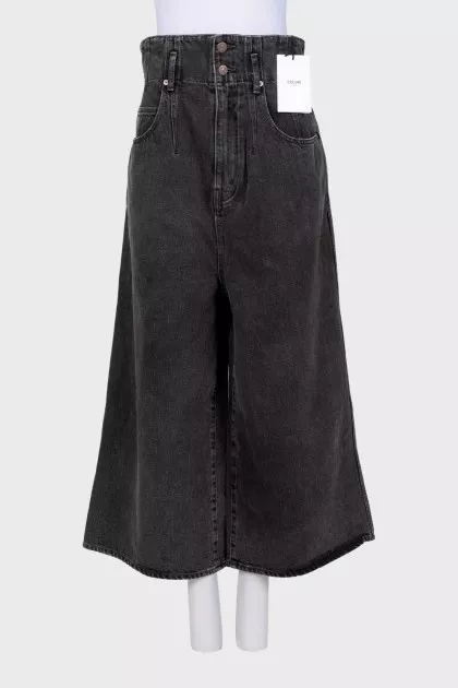 Cropped wide-leg jeans with tag