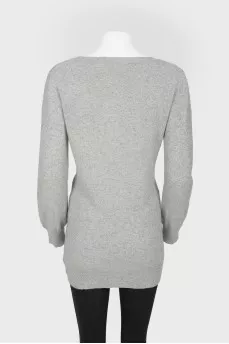 Gray cashmere sweater with a deep neckline