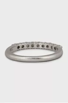 Platinum ring with round brilliant diamonds