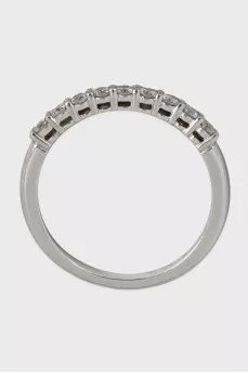 Platinum ring with round brilliant diamonds