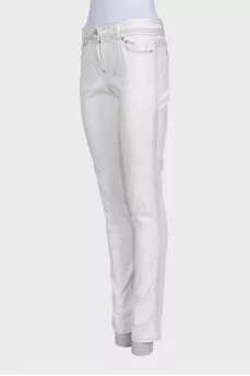 Белые джинсы skinny fit в принт