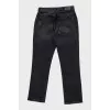 Черные джинсы straight fit с карманами