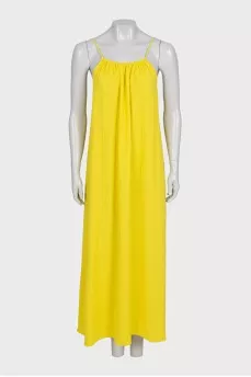 Loose-fitting sundress with an open back