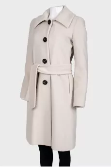 Beige woolen coat