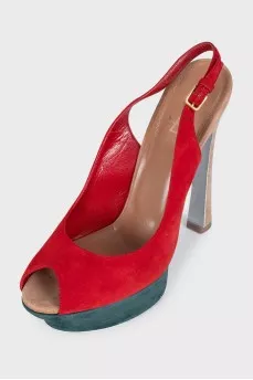 Suede sandals with a figured heel