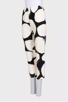 Tapered trousers with tag