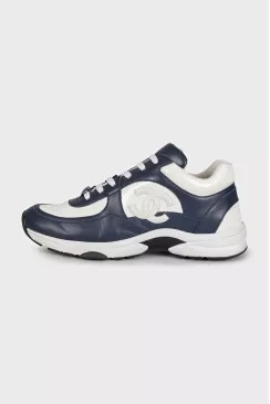 Patent leather sneakers with logo
