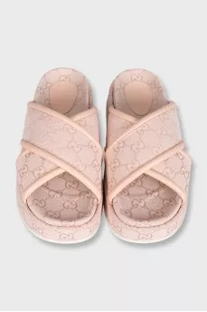 Pink canvas print slides
