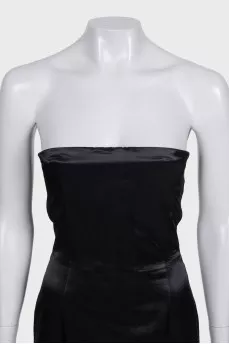 Fitted black bustier dress