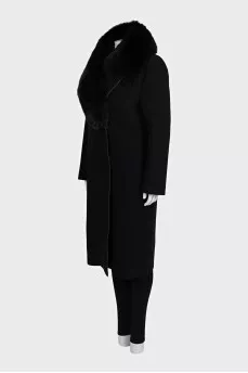 Wool coat with fox fur collar