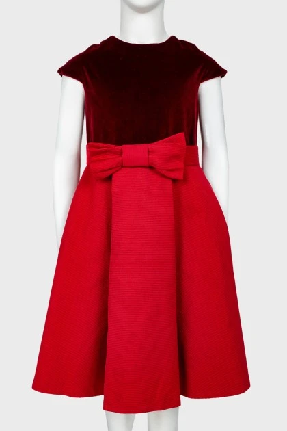 Children's red dress with velvet top