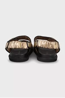 Сандалії золотистого кольору на липучках