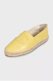 Желтые кожаные эспадрильи из лого