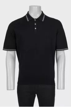 Men's black t-shirt with contrast piping