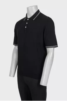 Men's black t-shirt with contrast piping