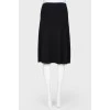 Black viscose skirt with an elastic band